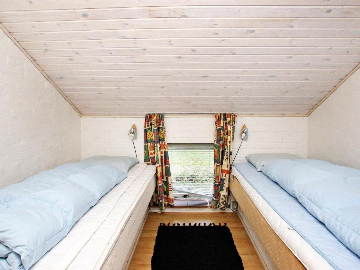 Three-Bedroom Holiday Home In Thisted 4 Nørre Vorupør Habitación foto
